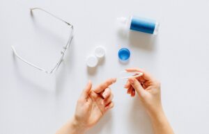 contact lens equipment